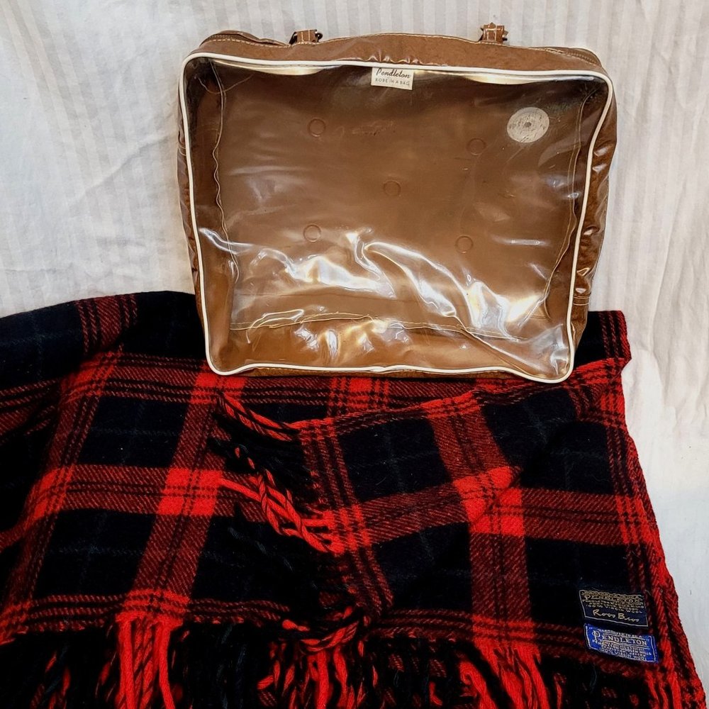 1950s Pendleton Robe In A Bag Designer Throw Blanket Red Black Wool Plaid Fringe